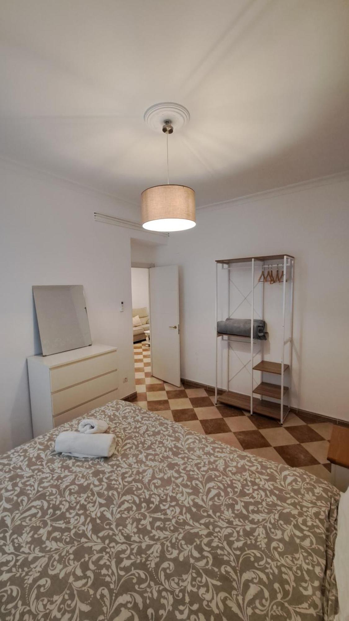 Ms4 Apartamentos Nervion セビリア エクステリア 写真
